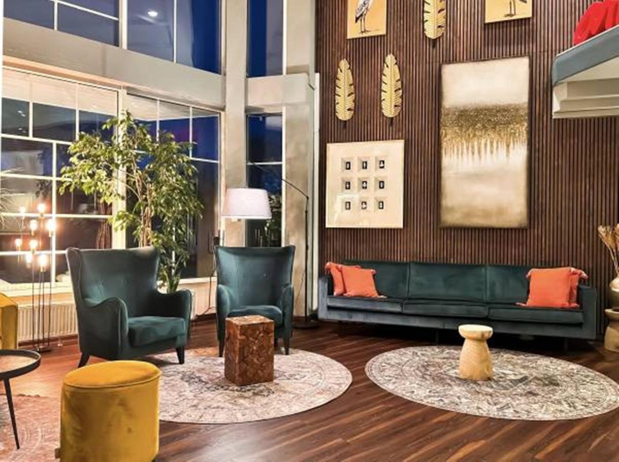 Osterfeld Atrium Hotel Amadeus מראה חיצוני תמונה