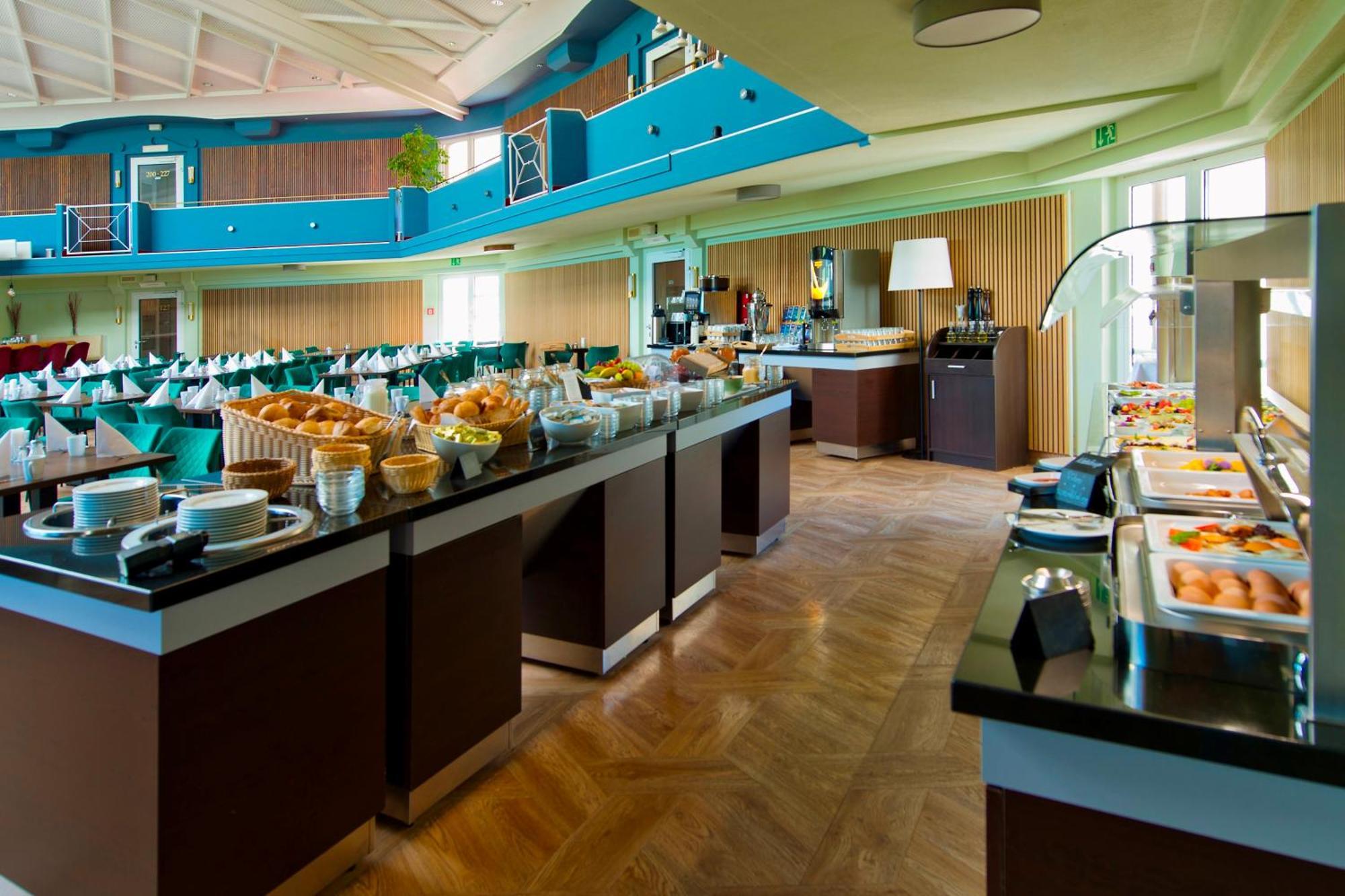 Osterfeld Atrium Hotel Amadeus מראה חיצוני תמונה