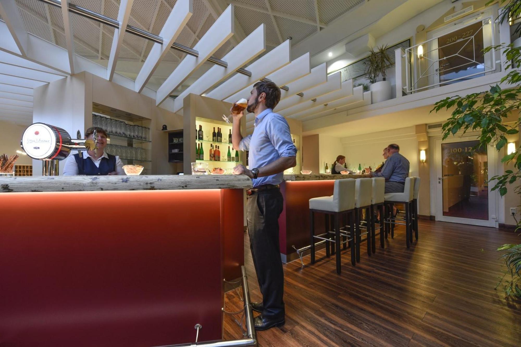 Osterfeld Atrium Hotel Amadeus מראה חיצוני תמונה