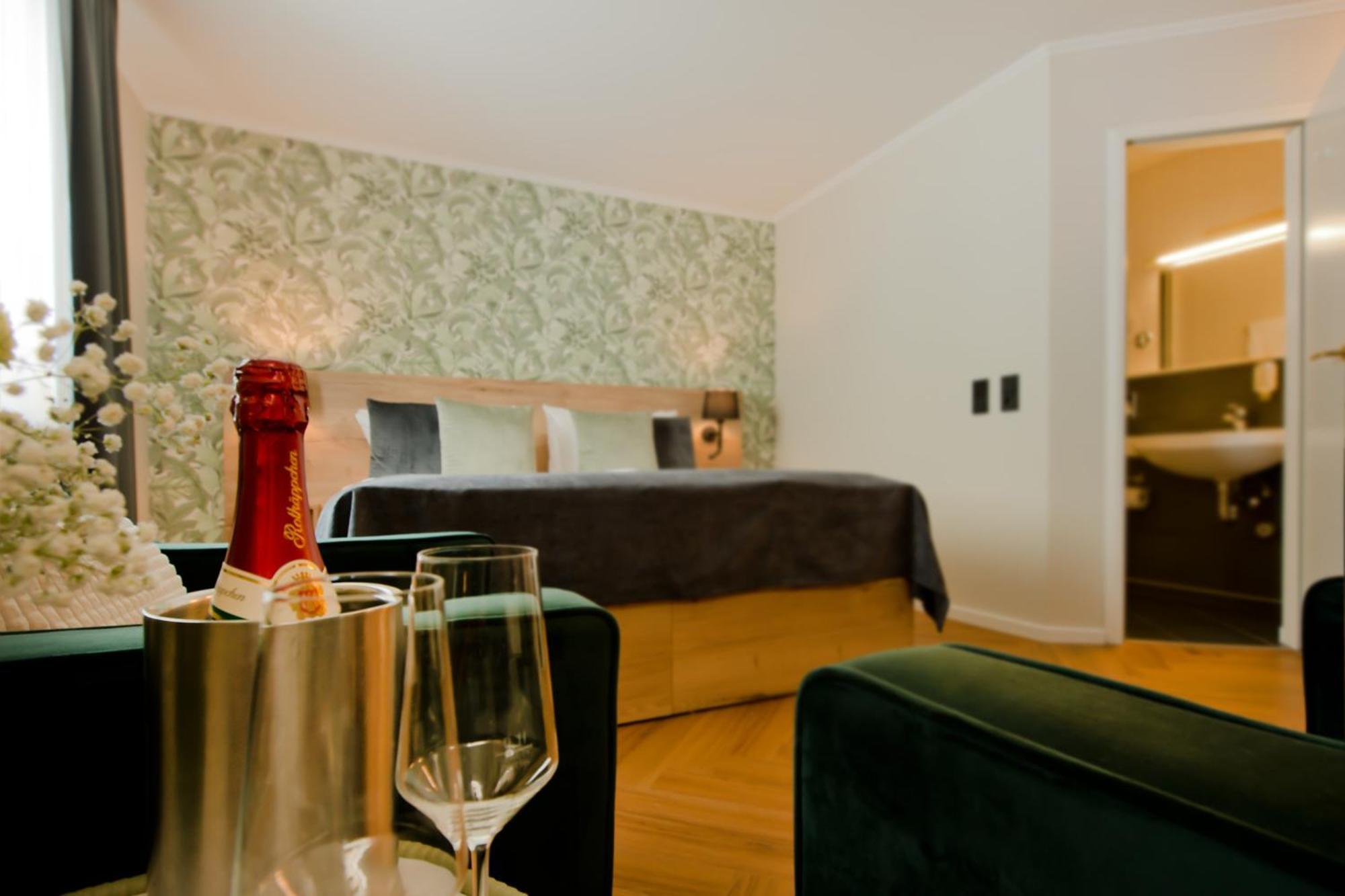 Osterfeld Atrium Hotel Amadeus חדר תמונה